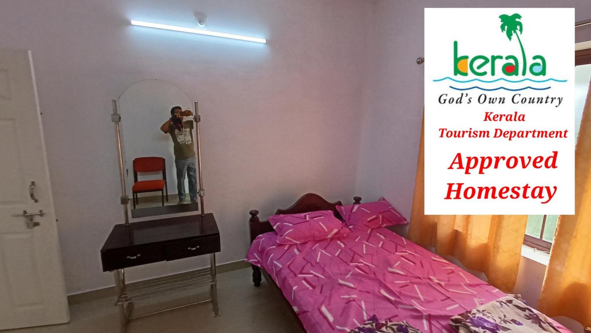 Space Villa Homestay Irimbranallur Eksteriør billede